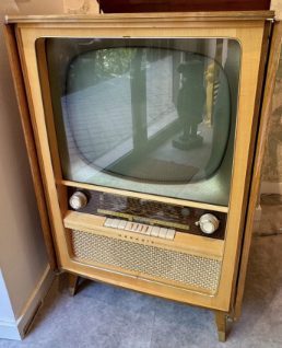 Mueble televisor / radio / tocadiscos Grundig art déco, Grundig